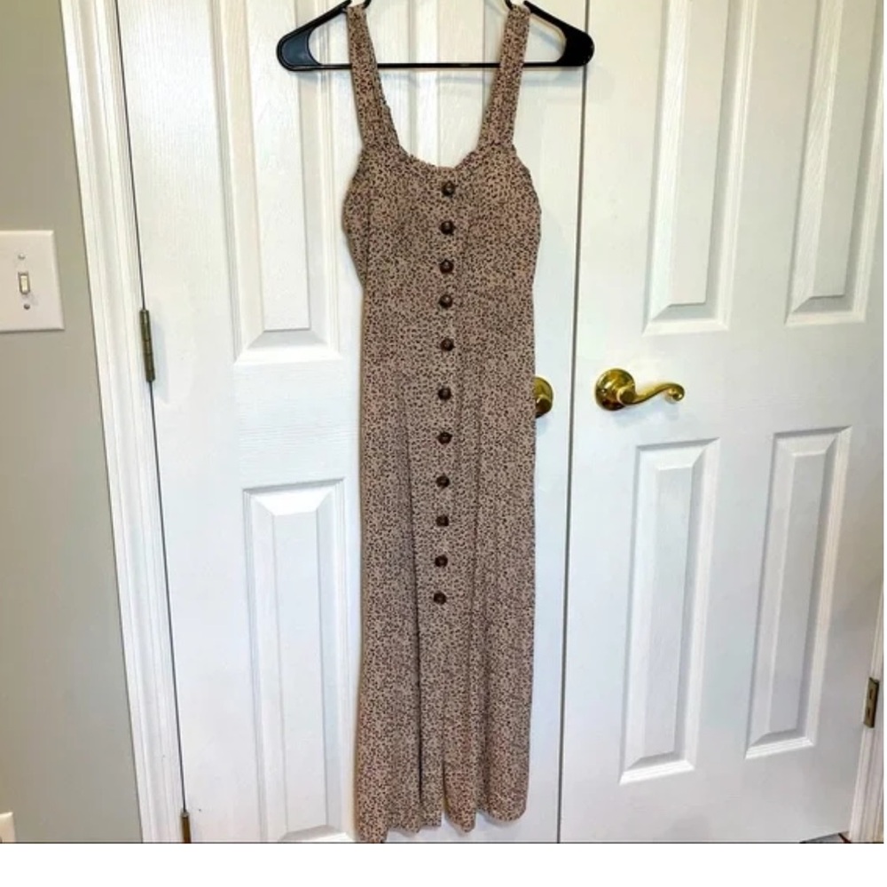 Chic Tan Button-Front Maxi Dress